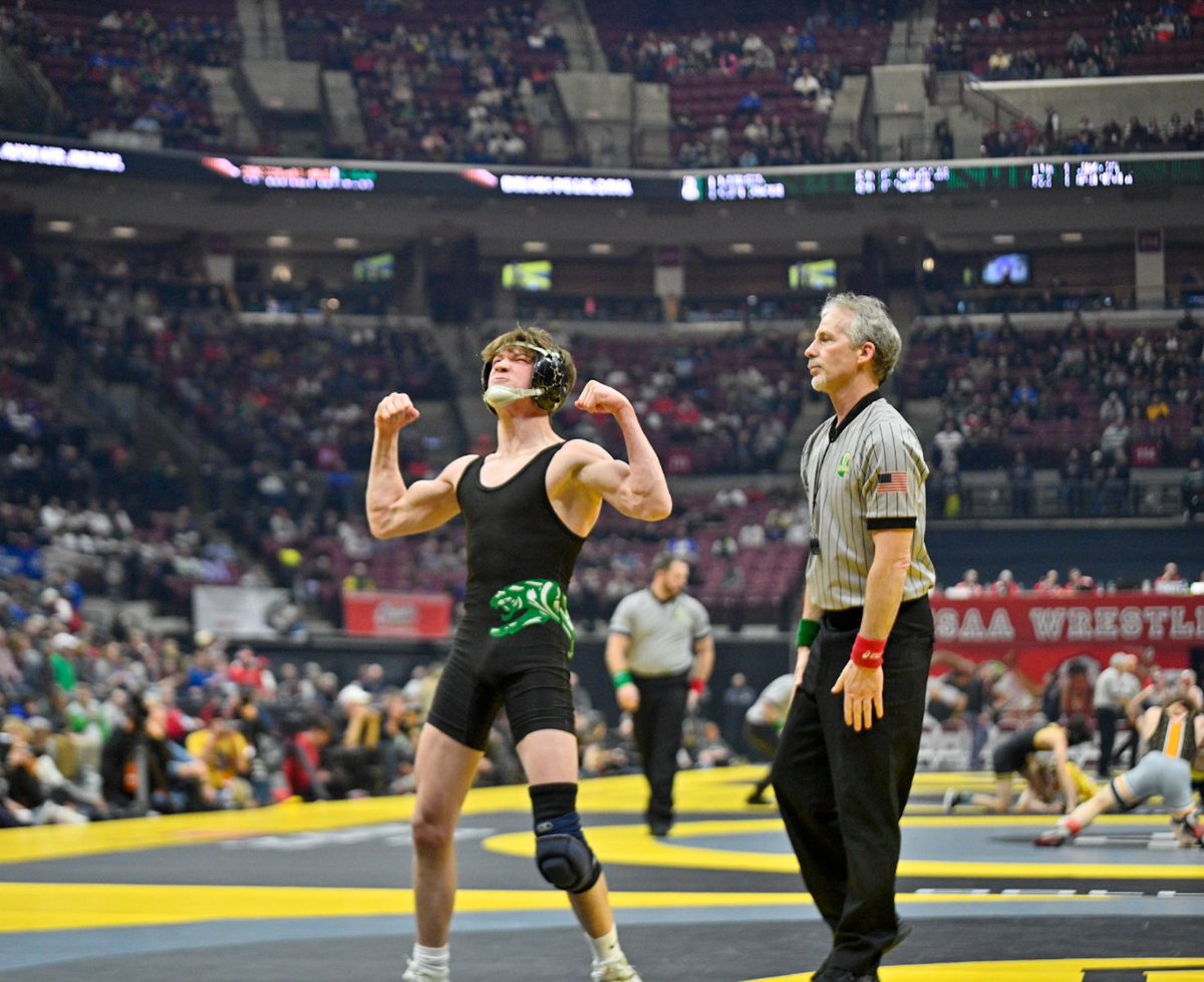 State 2023

Adam Mattin is the 2023 106lb STATE CHAMPION with a first period fall
#pridex3