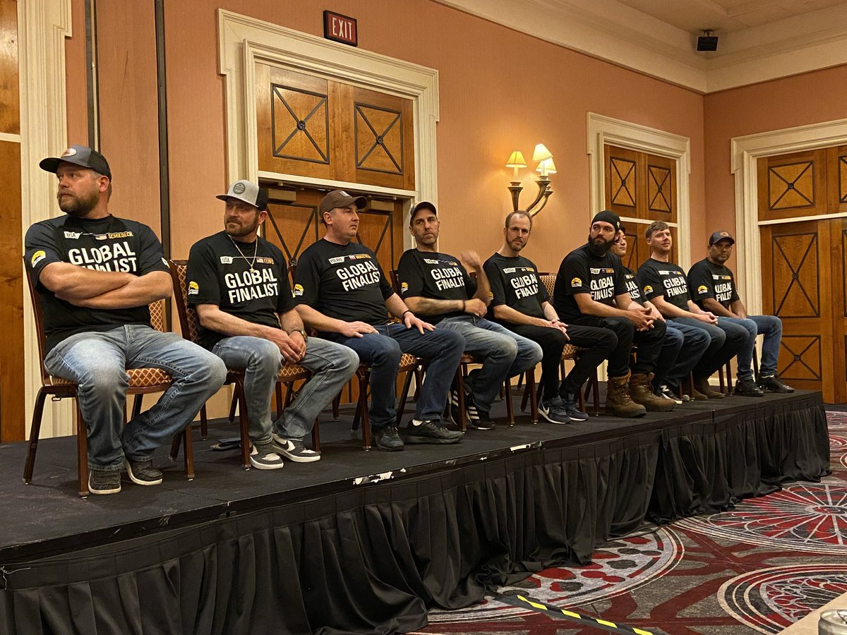 LoriDitoro's tweet image. The 9 best @CaterpillarInc operators in the world. @OEMOffHighway #CATCONEXPO @conexpoconagg #CONEXPOCONAGG #OperatorChallenge