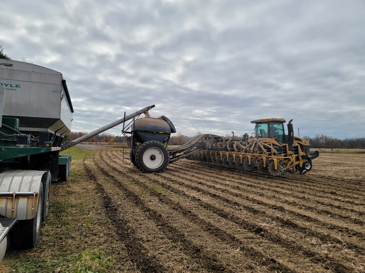 farmerschneck's tweet photo. @growncorn Been using soil warrior xs units since 2016.   Did about 5 years worth of research and networking before getting into strip-till.  We need disk only machines as we have stones.   Shanks work much better in heavier soils.  Corn on corn needs to be a priority when picking a unit. https://t.co/ZLYkKLtsip