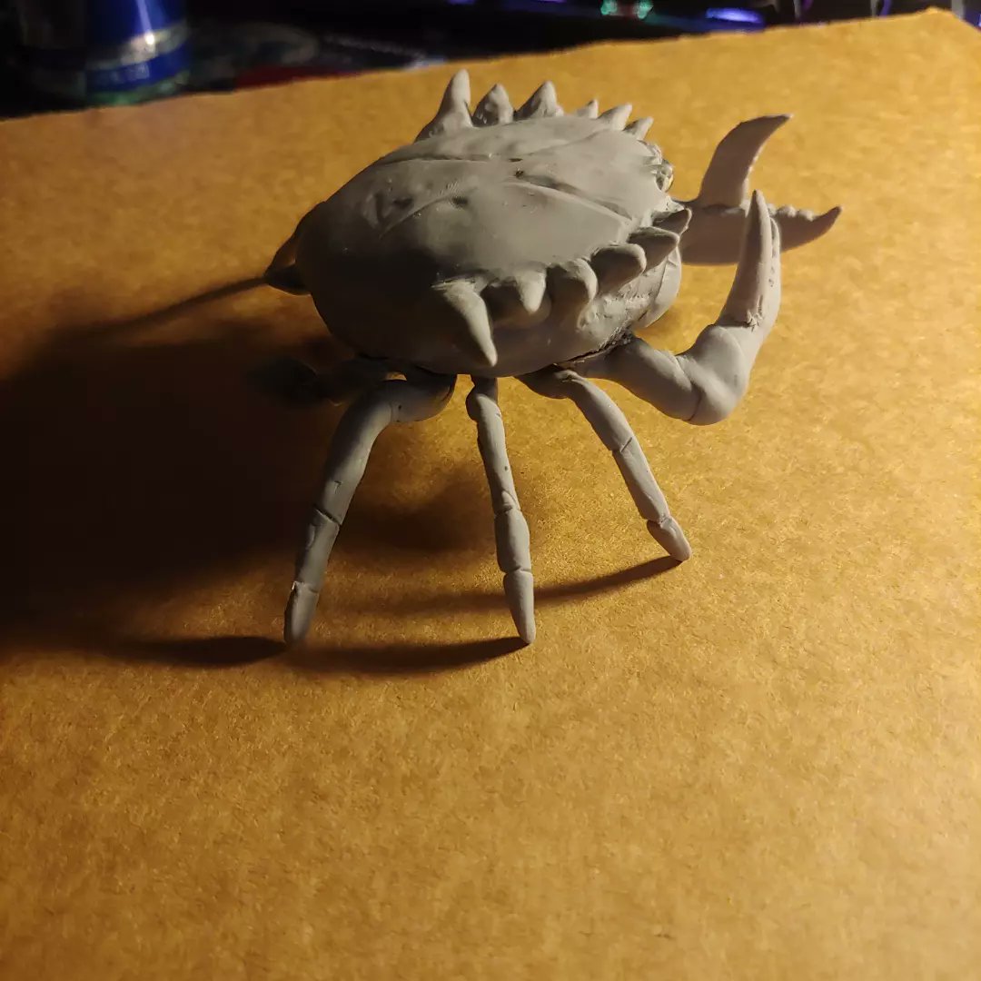 BeefPaddy's tweet image. Been trying my hand at figure/toy making, this ones been a challenge but very enjoyable to work on, still a long way to go, but i like it.

#toymaking #figurine #crab #sculpting