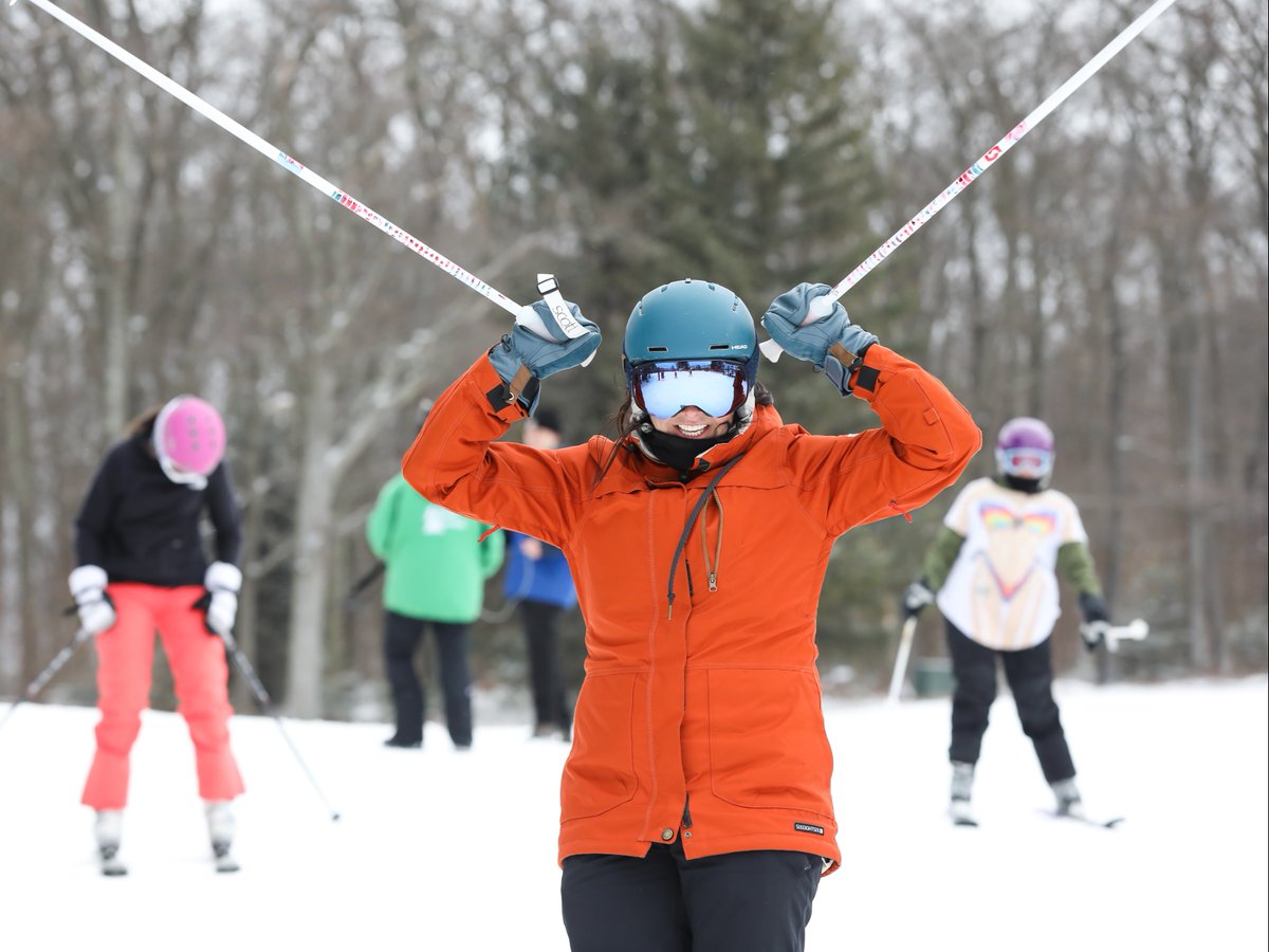 Laurel Mountain Ski tweet media