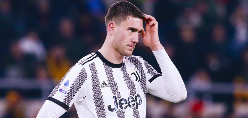 villaneveismo_'s tweet photo. Piuttosto che scendere dal carro preferisco affondare come il titanic. Starò qui ad aspettarti finché mi sarà permesso perché questo non sei tu. Calma e forza dusan la tua tifoseria è con te come ci ha tenuto a dimostrarti stasera.
Idemo serbo mio. https://t.co/jsWfU7LNZo