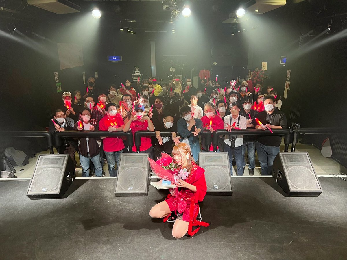 merukoooooo's tweet photo. #める卒　#SACRED_HEROINE める子ラストワンマン ありがとうございました💐♥️

ここにいる全員が今日を最高にしようて気持ちの一体感が最高で間違えなく伝説になりました✨️
SACRED HEROINEの精神余力を残さず8年間の全てを出し切った！

私をアイドルにしてくれてありがと
何度でも言うよ大好き💗 https://t.co/j4lTr1k67V