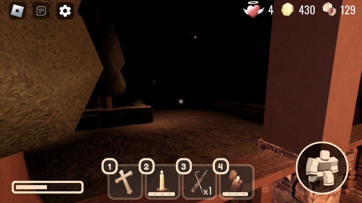 ramenboy420's tweet photo. I encounterd  glitch then void got me when I wa playing solo then eyes came and was invisible now the courtyard is dark  @CaptainJackAtt1 https://t.co/Pgj2vrkark