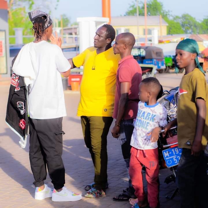 rattybangarang's tweet photo. It's Pure Love In This Circle ⭕Touch Ah Road Wid Di Zongo Identity 🤍

👇👇

https://t.co/wZqnVpZlLU

#YAHMAN 
#MadMoves 
#MadSettings 
#DonDada 👑 https://t.co/rxBC7hQEzS