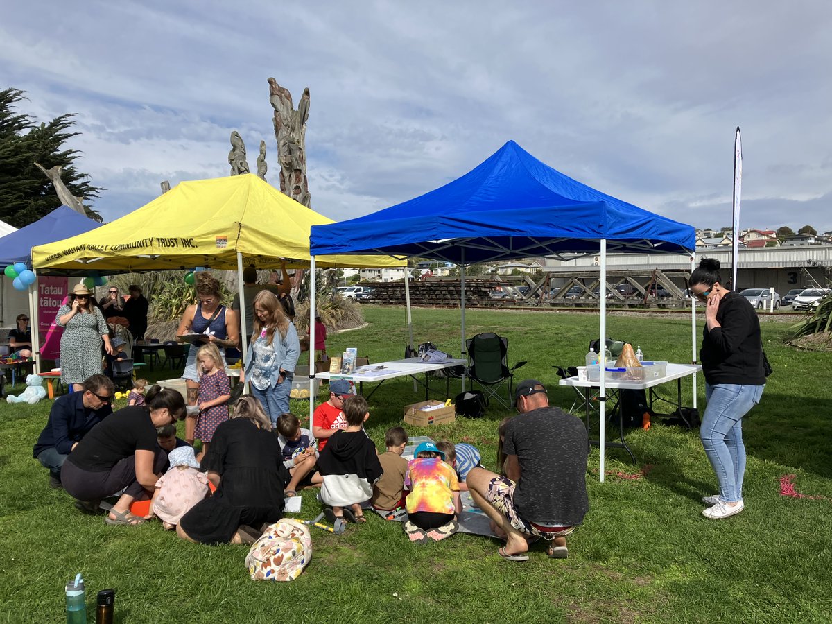We had an awesome day at the Family Fun Day on Saturday! 😊 So much so that we ran out of greywacke rocks to paint on as well as vinegar to let our volcano erupt 😲 The kids found some awesome fossils in the limestone blocks and made wonderful art on greywacke pebbles.