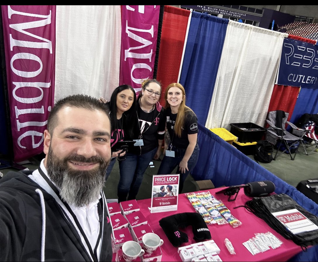 Keri Smith tweet media