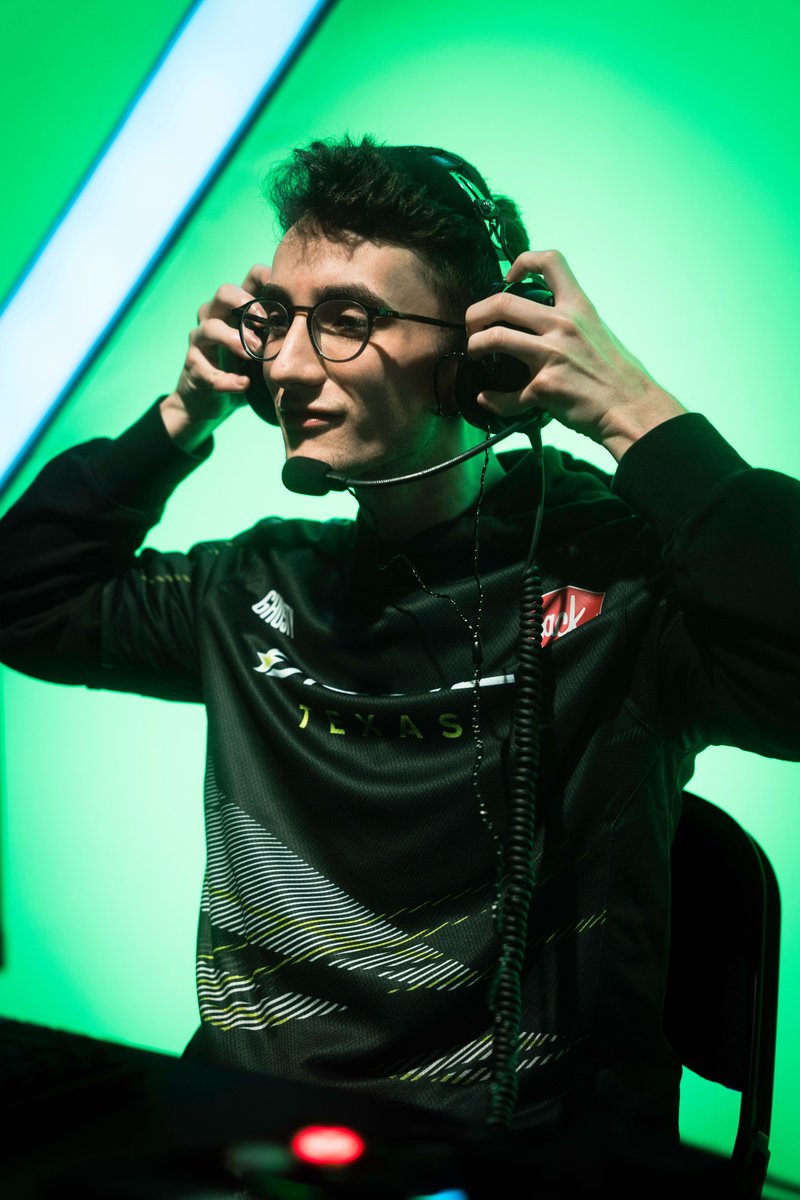 OpTic (@optic) on Twitter photo 