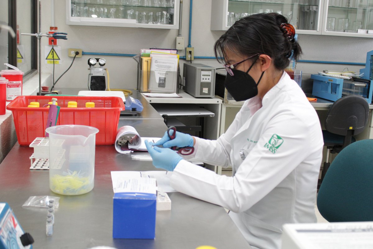 IMSSCDMXNorte's tweet photo. El #IMSS cuenta con la Coordinación de #Calidad de Insumos y Laboratorios Especializados (#CCILE), instancia encargada de analizar la calidad de los insumos y realizar el diagnóstico epidemiológico de las principales enfermedades.
✅️ https://t.co/7lqrgr22OB https://t.co/HqM37WYl97
