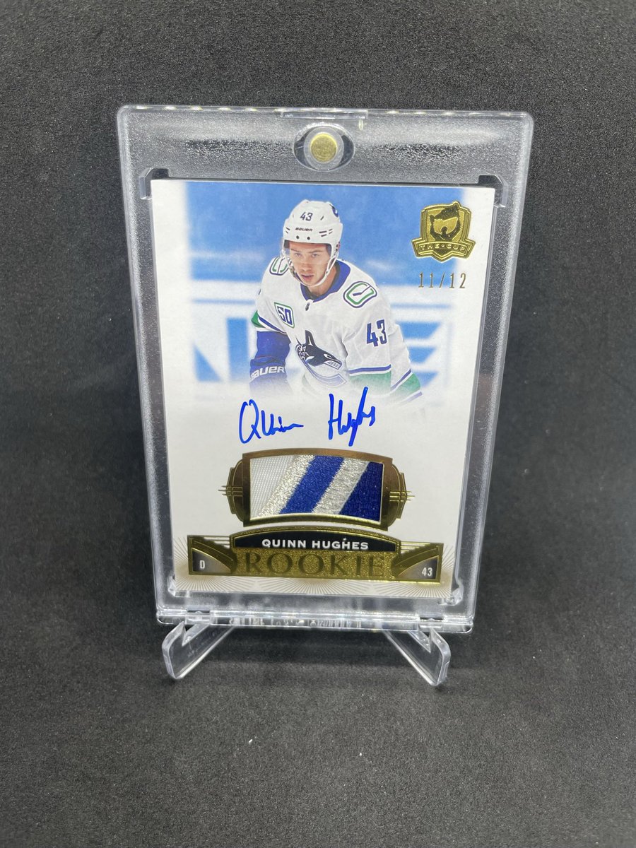 HobbySpotAndQCB's tweet photo. 💥More Cup Highlights from this week!💥 19-20 & 20-21 🤘🏻 @UniversalDst @UpperDeckHockey @UpperDeckHockey #whodoyoucollect #thecup #rookiepatchauto https://t.co/xBuOlTvwY4