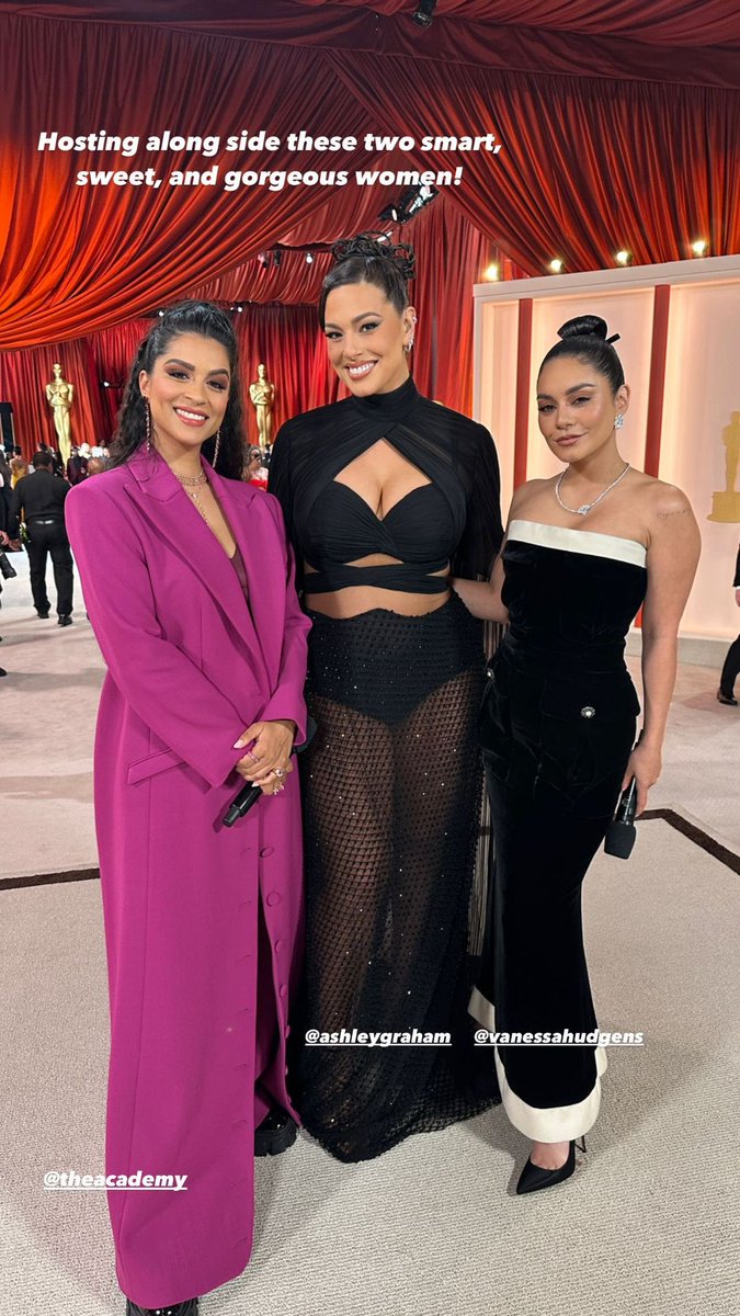 LillySinghFans's tweet photo. You're gonna do amazing sweetie 😍 

Moments away from counting down #Oscars LIVE https://t.co/tjgwfTtSEG