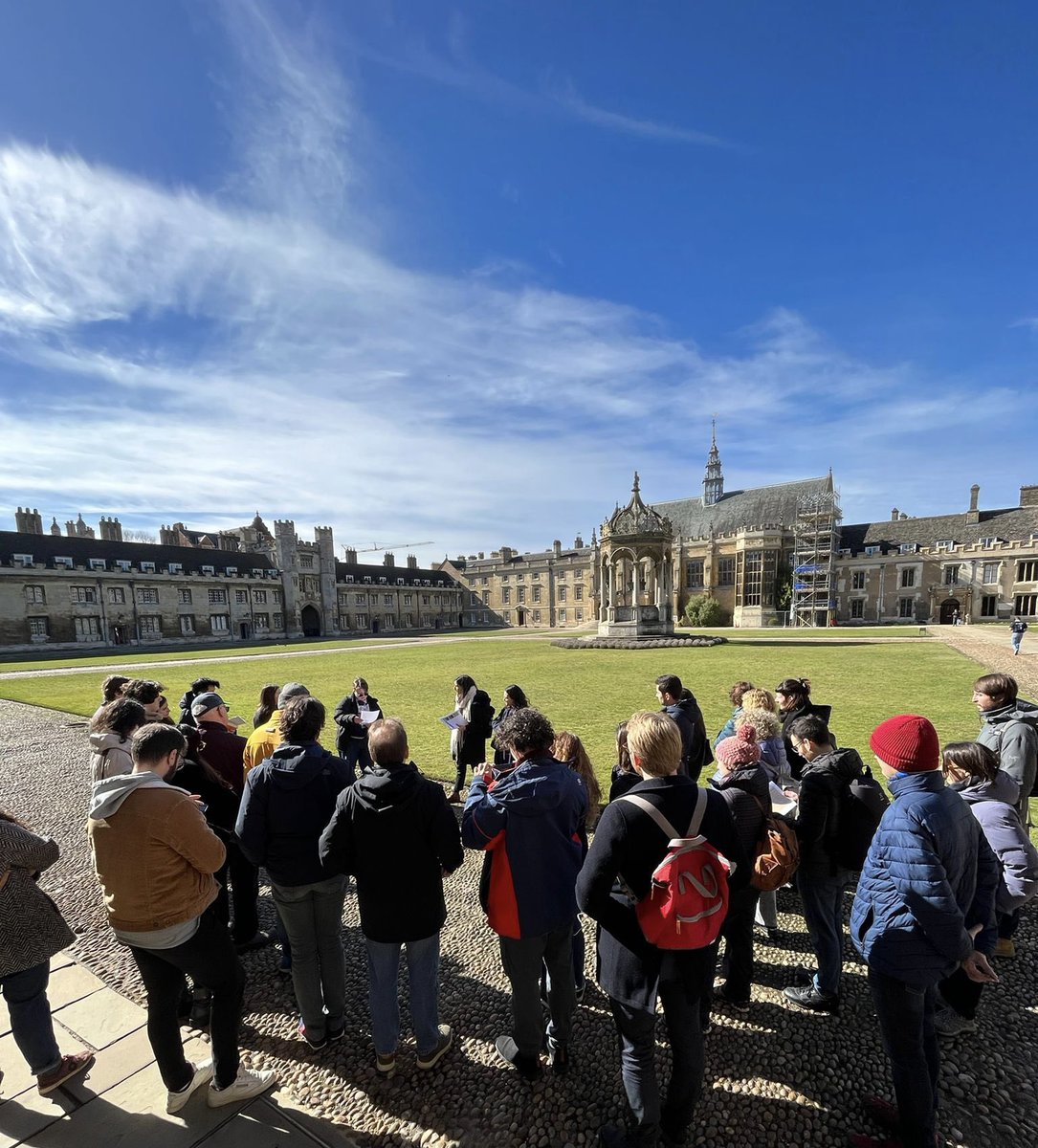 aresllop's tweet photo. Yesterday we discovered a different side of Cambridge - our group of @MMLL_Cambridge students took us on a fascinaring tour of sites and spaces connected with Catalan culture! Great to see the Catalan Studies Section thriving! https://t.co/2Bzjd4O8Vr