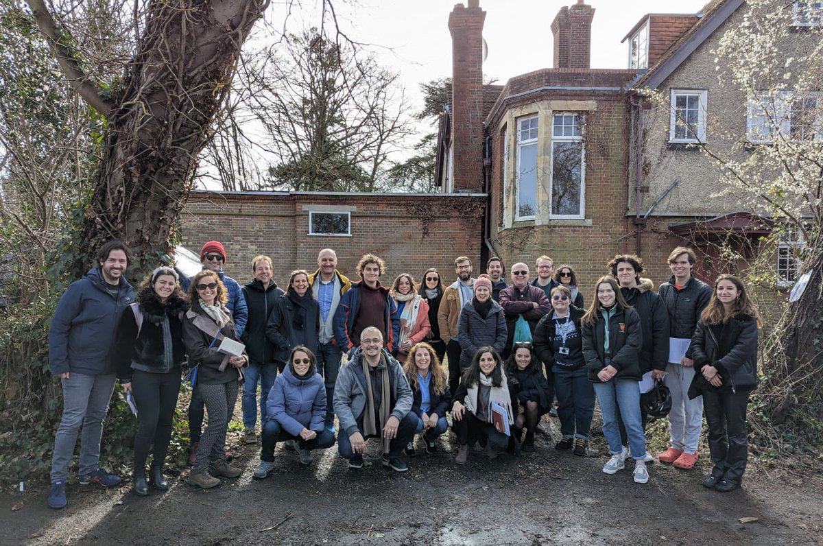 aresllop's tweet photo. Thanks to all involved, special credit to Agnès Camatxo @agscat_ @isaiasfanlo, Dominic Keown @CuCatSCTY @FitzwilliamColl @SpanportMMLL @IRLlull and all our Catalan Language and Culture students! https://t.co/ho7HgCnrDa