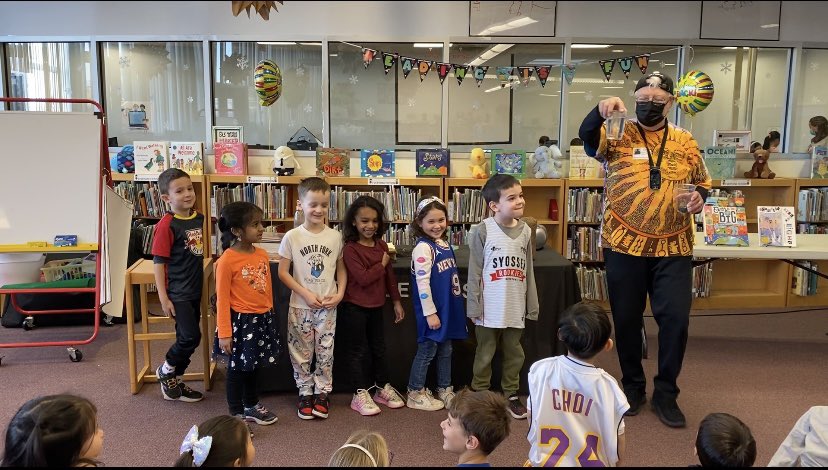POBSRLIBRARY's tweet photo. Reading Rocks📚🎸🪨 at Stratford Road.  Welcoming back our returning author “Steve -The Dirtmeister - Tomecek. Thank you to our author and amazing PTA for a wonderful event. https://t.co/hoCTUyN64C