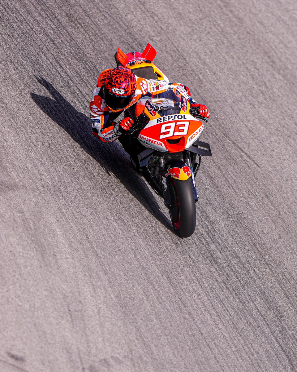 marcmarquez93's tweet photo. 🔚Terminanos el #PortimaoTest con mejores sensaciones pero tenemos que seguir trabajando con todo el equipo para seguir mejorando. Con muchas ganas de que empiece el mundial 🙌🏼🙌🏼 https://t.co/XOYJHlBtnC