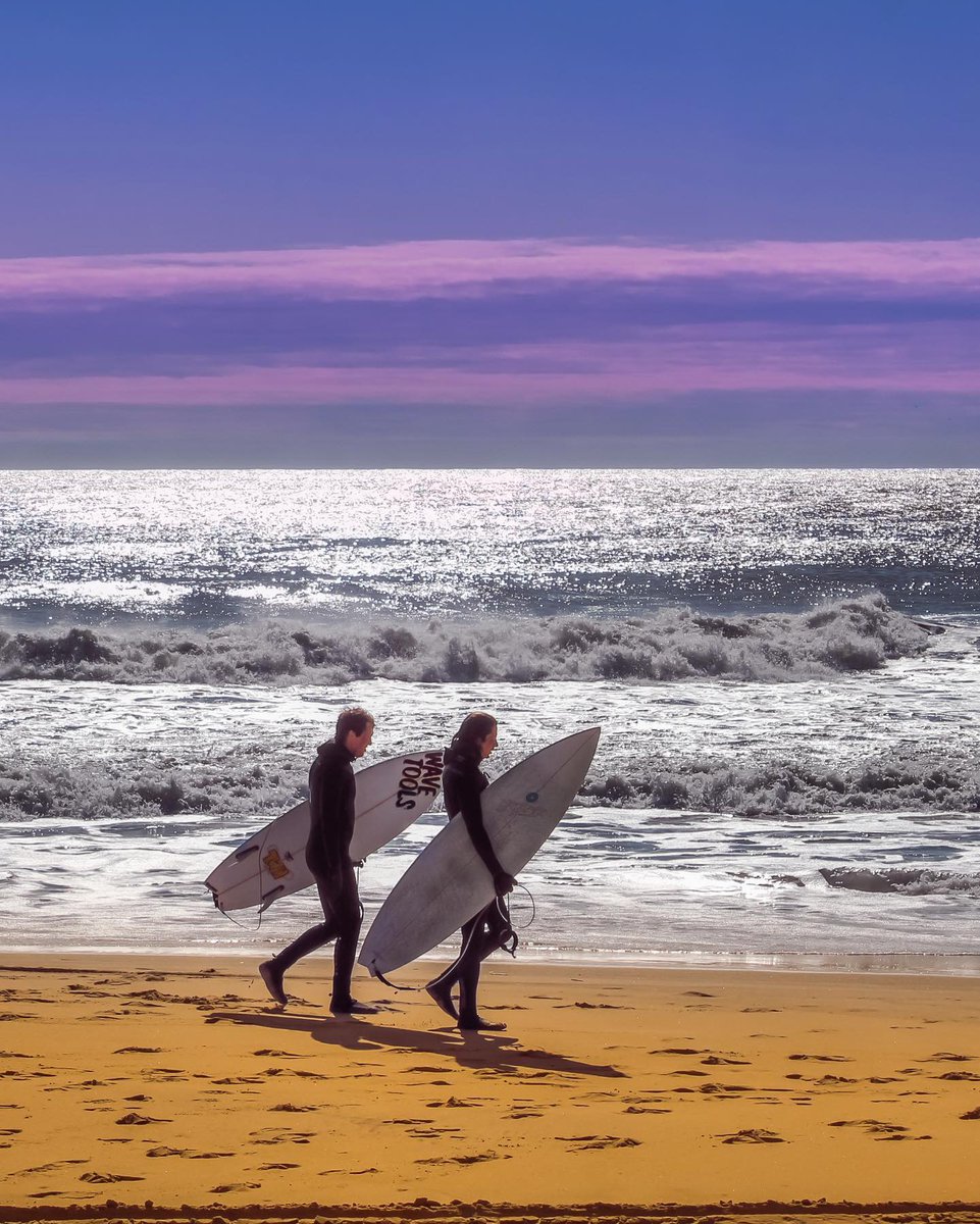OCMaryland's tweet photo. Tools of the trade! Need help conquering the waves? Our surfing guide to Ocean City, MD is the perfect set of tools for beginners to experts alike! 🏄♀️ https://t.co/KH70QYqEH5
#surfguide #beachvibes #toolsofthetrade
📷 @ExploreOCMD https://t.co/Txug00P03k