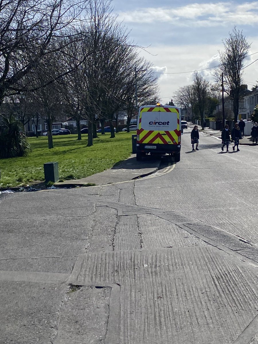 We’re living in a parallel universe where drivers of vehicles like those @group_kn drive on footpaths while children walk on roads. 🙃<a href="/DubCityCouncil/">Dublin City Council</a> <a href="/gardainfo/">Garda Info</a> <a href="/DisabilityFed/">DFI</a> <a href="/NormaFoleyTD1/">Norma Foley T.D</a> <a href="/1Hildegarde/">Hildegarde Naughton</a> <a href="/GaryJk64/">Gary Kearney</a> <a href="/aaroadwatch/">The AA Ireland</a>