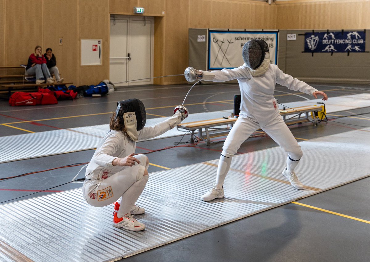 Isaura wint Delfts tegeltjestoernooi.

Heren goede voorronde. Eliminatie moeten we aan werken.
5e Levy
9e Peter
10e Carlo
37e Matias

#Delft #tegeltje #winst #werken #eliminatie