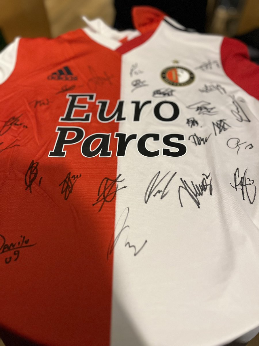 J_FR_1908's tweet photo. Bedankt @Feyenoord https://t.co/wFNGfczMiS