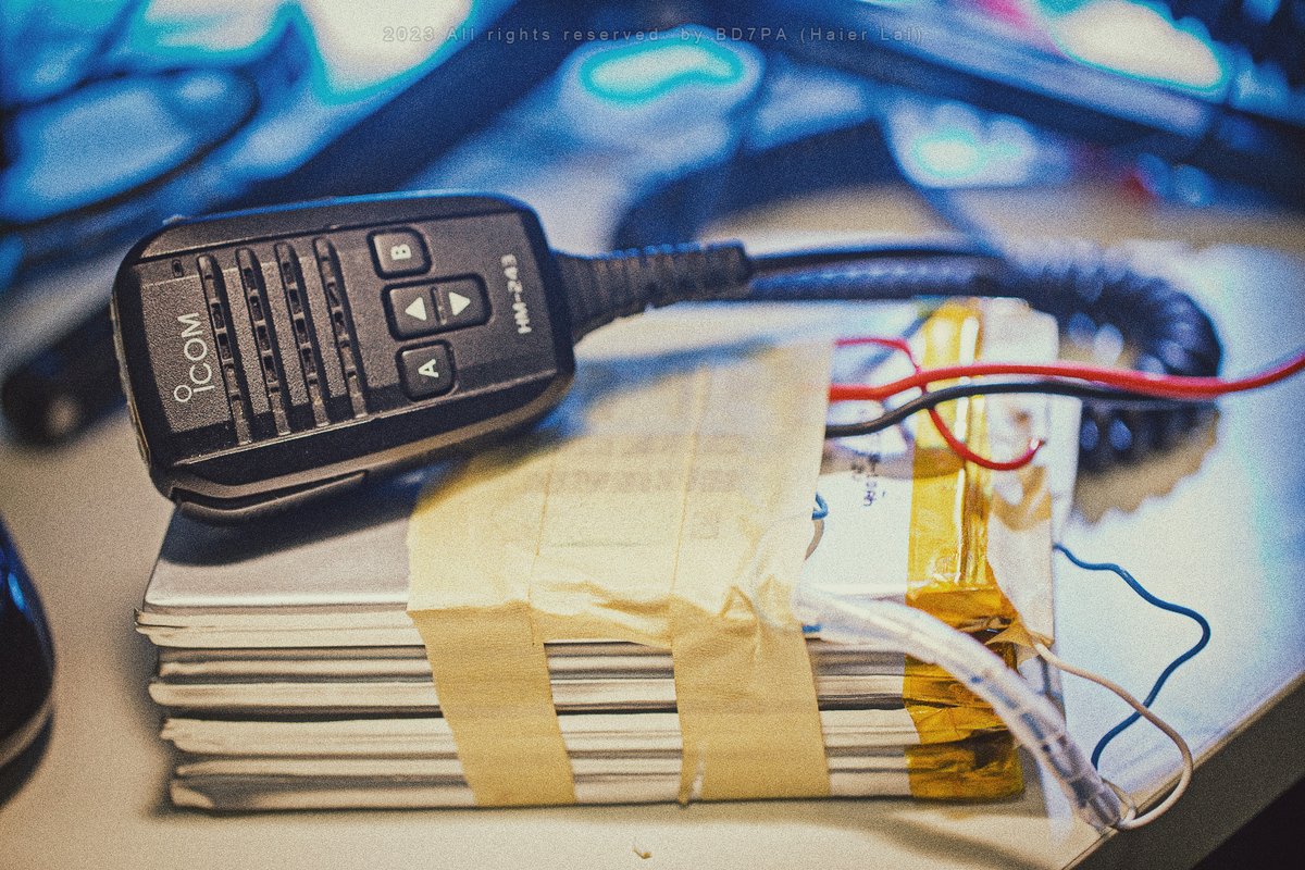 bd7pa's tweet image. The battery case of Codan 2110 has a lot of space，the current installation is the 10Ah LiFe x4. If the control circuit is removed, even a 20Ah lithium battery can be installed. #ham #hamradio #codan #codan2110 #manpack
