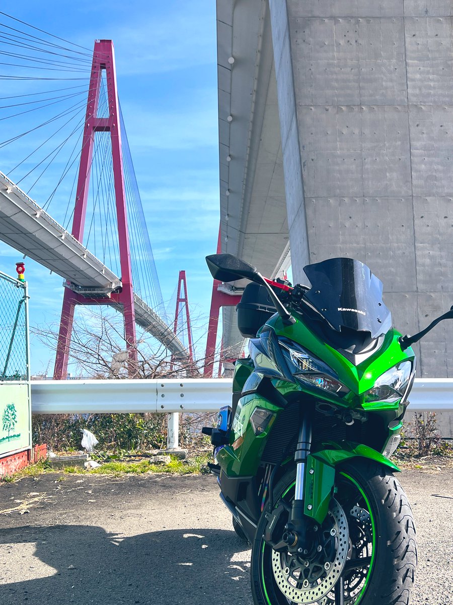Reoby2431's tweet photo. またまた一つ歳をとりました🙌

名前：レオバイ
性別：🚹
年齢：23
住み：愛知
愛車：Ninja1000SX('20)
好き：スノボ・ギター、猫
一言：ツーリング一緒にいきましょ！
　　　気軽にメッセージください！

#バイク乗りとして軽く自己紹介
#バイク好きと繋がりたい https://t.co/B4xP1rsYVp