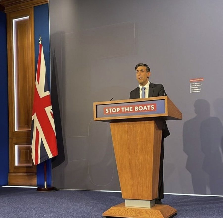 Britain People tweet media