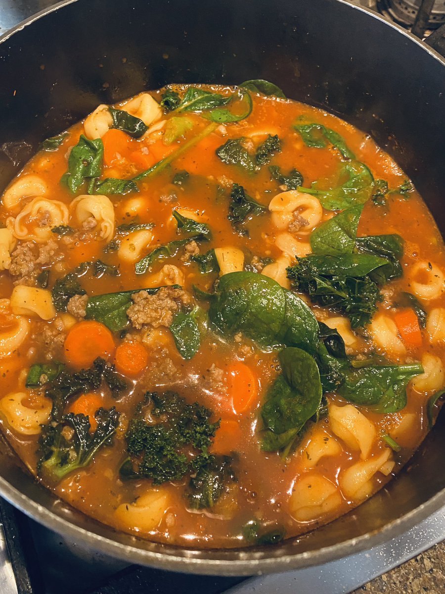 Twitter needs some tortellini soup😋
#soupersunday