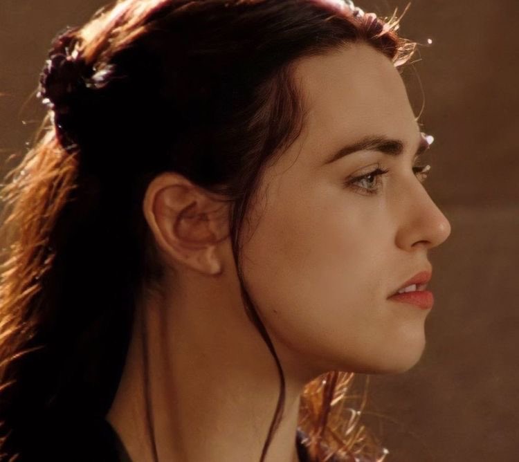 katie updates (@mcgrathsite) on Twitter photo 