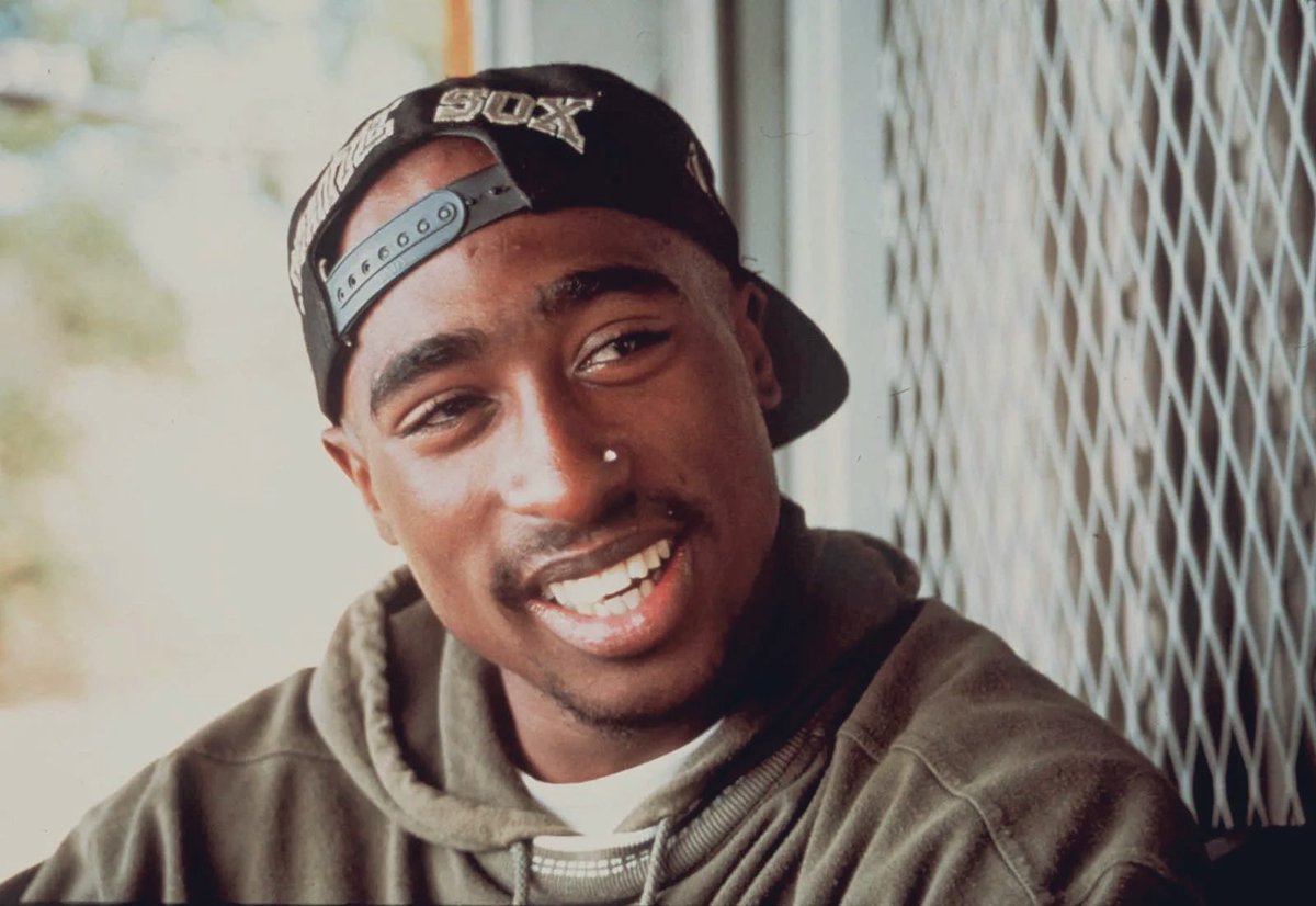 joszz_rey's tweet photo. Through every dark night, there's a bright day after that. So no matter how hard it get, stick your chest out, keep ya head up... and handle it 

Tupac Shakur https://t.co/HZRldCDbdo