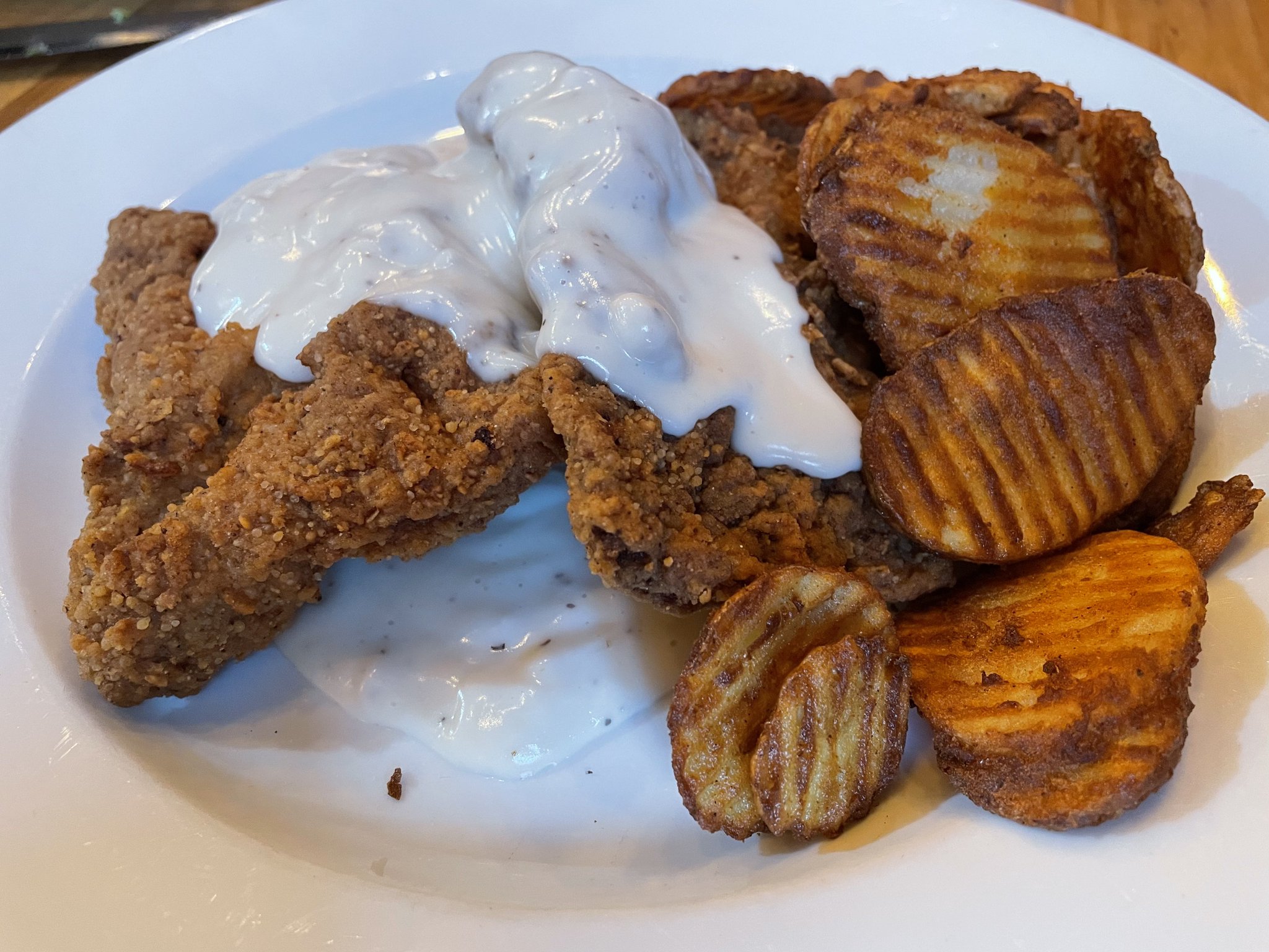 bill-wheeler-on-twitter-cheers-from-jthannahs-in-pigeon-forge