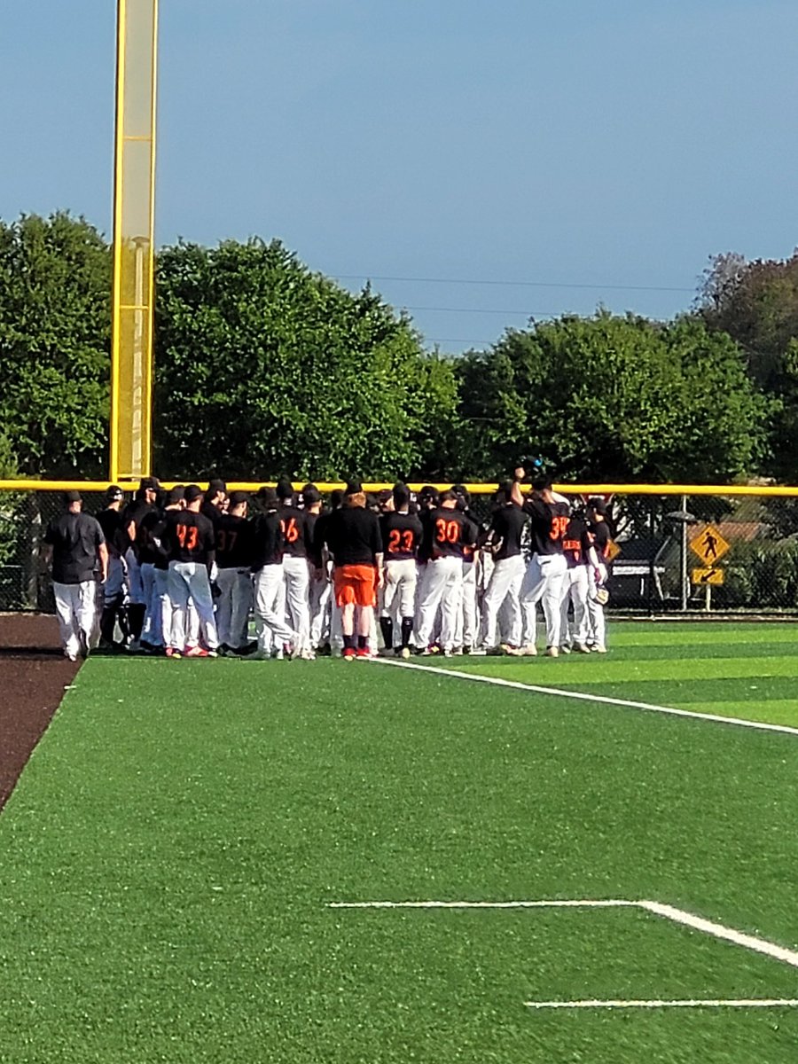 todd_grieb's tweet photo. Cobleskill baseball has arrived in Florida! Practice tonight at 8pm under the lights, games tomorrow thru the week. Florida here I come! https://t.co/EncGhDZjAA