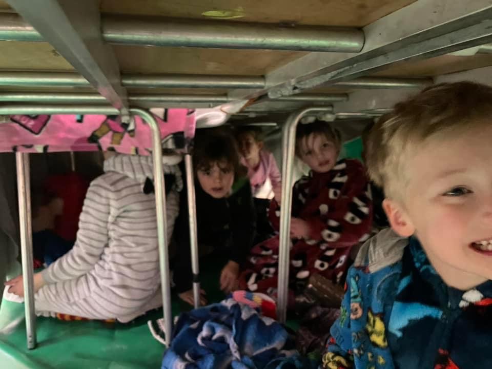 11thRedditch's tweet photo. When the weather outside is dreadful, our Rowan Beavers build a den and have a pyjama party. Genius!
@ScoutsHW @redditchscouts #PyjamasParty #denbuilding https://t.co/DKAqF0BSiP