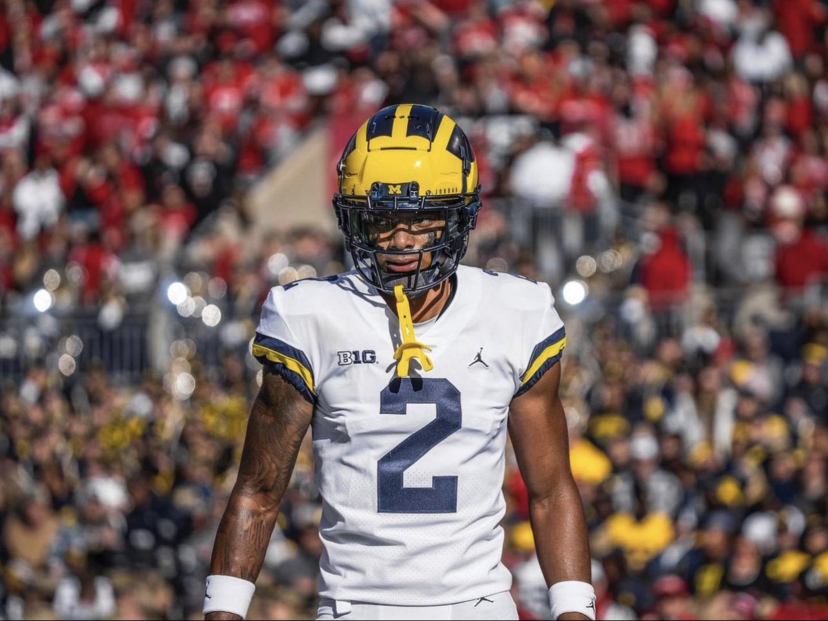 dmv_b3's tweet photo. Michigan Offered 〽️ https://t.co/RmURckj7JW