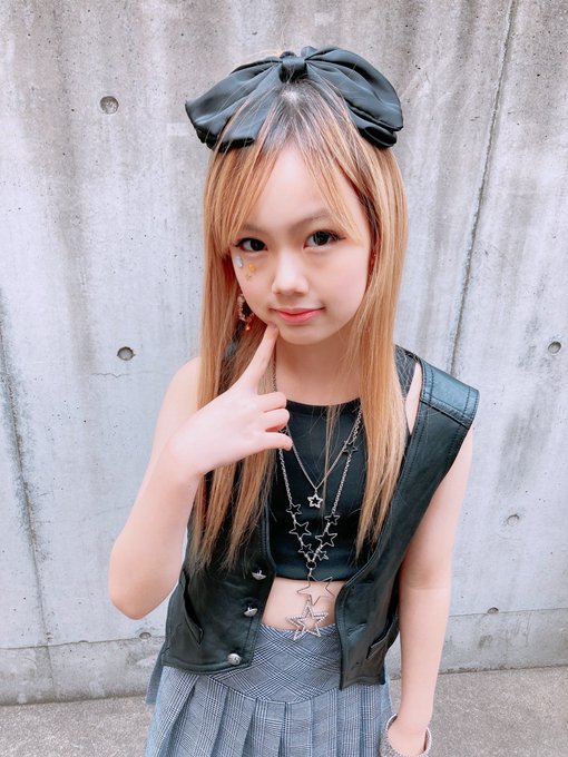 Twitterのコスプレ画像15