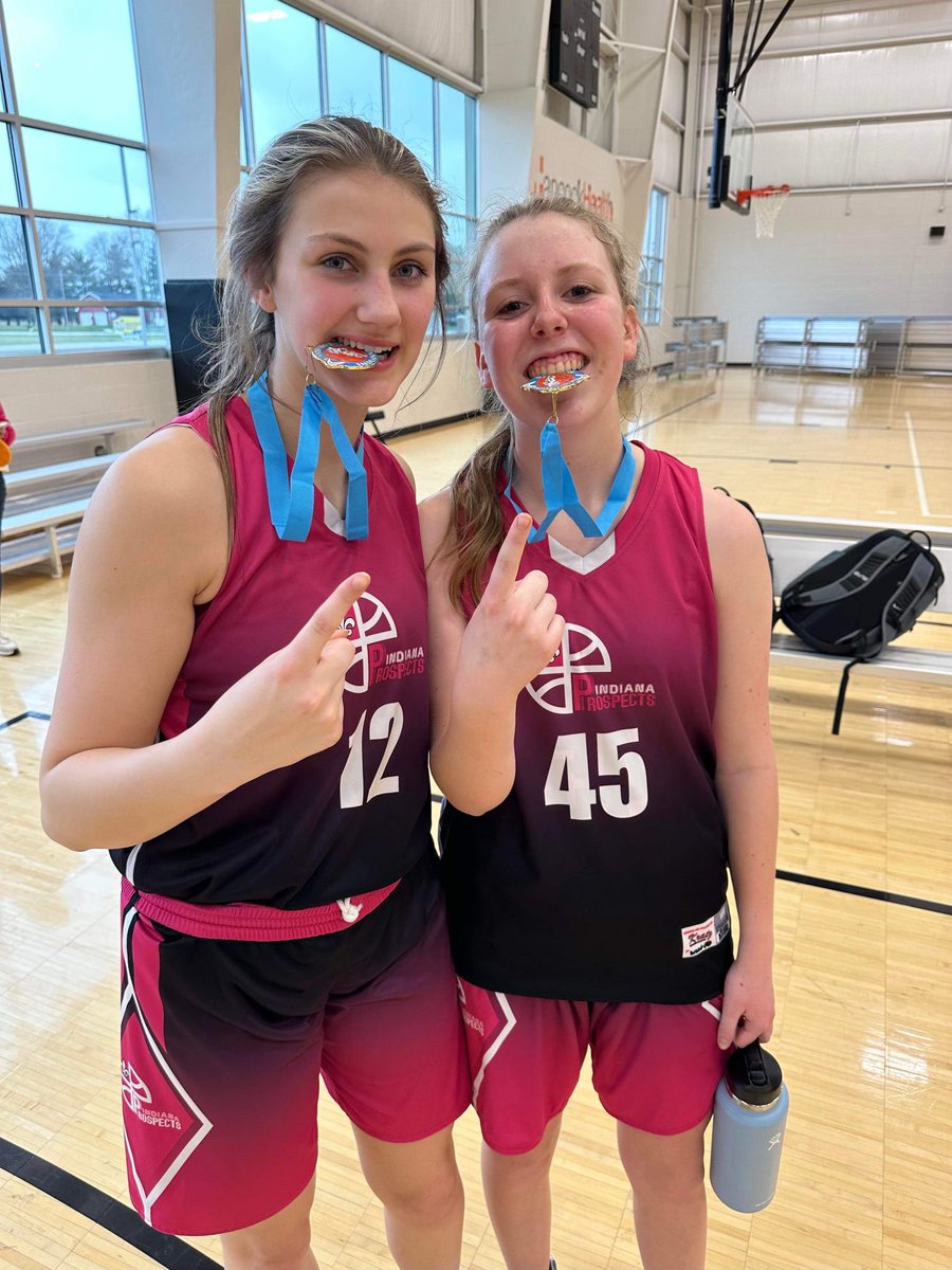 🏀MARCH MAYHEM 🏀
Madison Lady Cub 2026’s Mylee McQueary and Addison Roark already picked up some hardware as AAU events have begun!  They played in the March Mayhem event at Mount Vernon this weekend.  Great Job Lady Cubs!!! <a href="/myleemarieee/">mylee</a> <a href="/addison_r02/">Addison Roark</a>