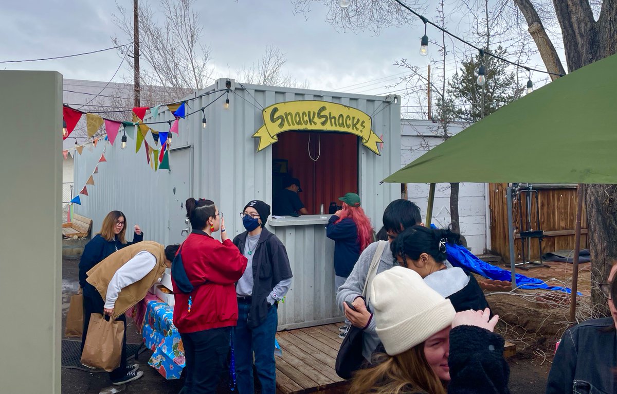 ReynoldsSandbox's tweet photo. Even a bit of rain can’t keep Reno from supporting local businesses. @kierjournalism covered Canada Hall’s Thrift and Sip event today at the Holland Project @hollandproject https://t.co/DtFR2auhJE