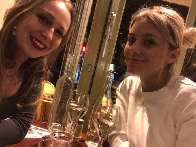 Soir&eacute;e &agrave; Paris avec @missalicewild13 https://t.co/1fH7dP7wqL<a class="tags" href="/tag/missalicewild13">@missalicewild13</a><a href="/tag/sexy"class="tags"><span>#sexy</span></a><a href="/tag/weekendfun"class="tags"><span>#weekendfun</span></a><a href="/tag/bonjourtwitter"class="tags"><span>#bonjourtwitter</span></a><a href="/tag/vendredi_s"class="tags"><span>#vendredi_s</span></a>