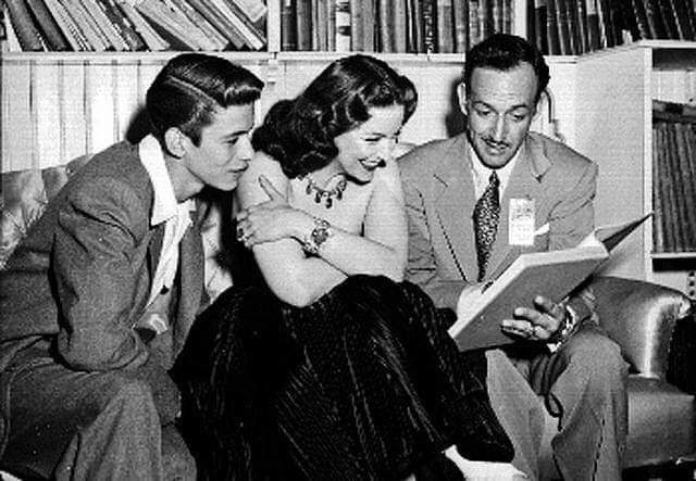 Memorabilia_Urb's tweet photo. Enrique Álvarez Félix, María Félix y Jorge Negrete. https://t.co/bHjp9fdVRa