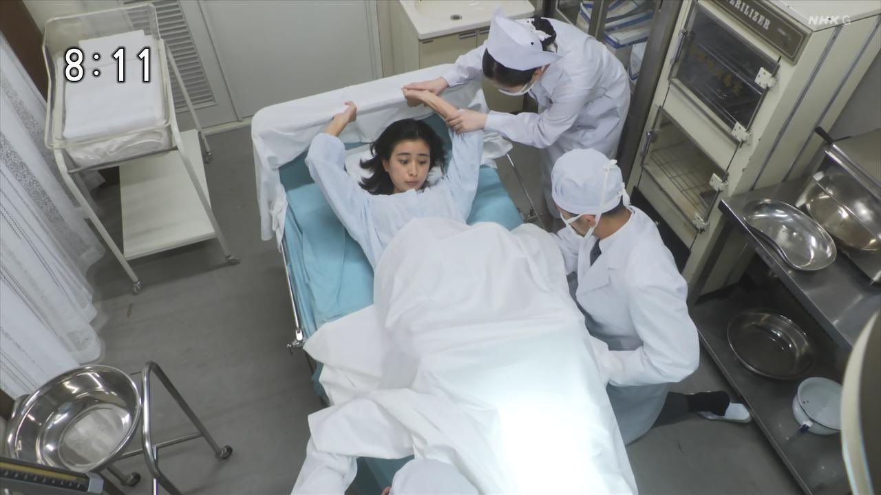 白い彗星 on X: うーん😑？変な出産シーンはなくて良かったけど､せめて妊婦シーンぐらいは？。出産祝いにばんばも来ないし  2年飛ばして具合を悪くしても… 舞いあがれ t.coaQNU4kVAup  X