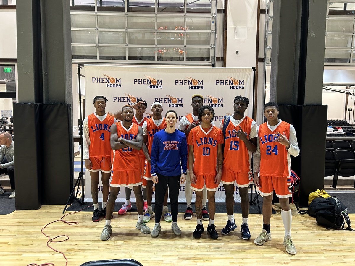 We ended our season this weekend at  #PhenomPGNationals. I’m so honored to have been apart of their journeys for the past 7 months. It’s way deeper than basketball, nothing but love and respect for each one of them 🤞🏼💙🧡 @TreyonDelmore @YSL__Jayy23