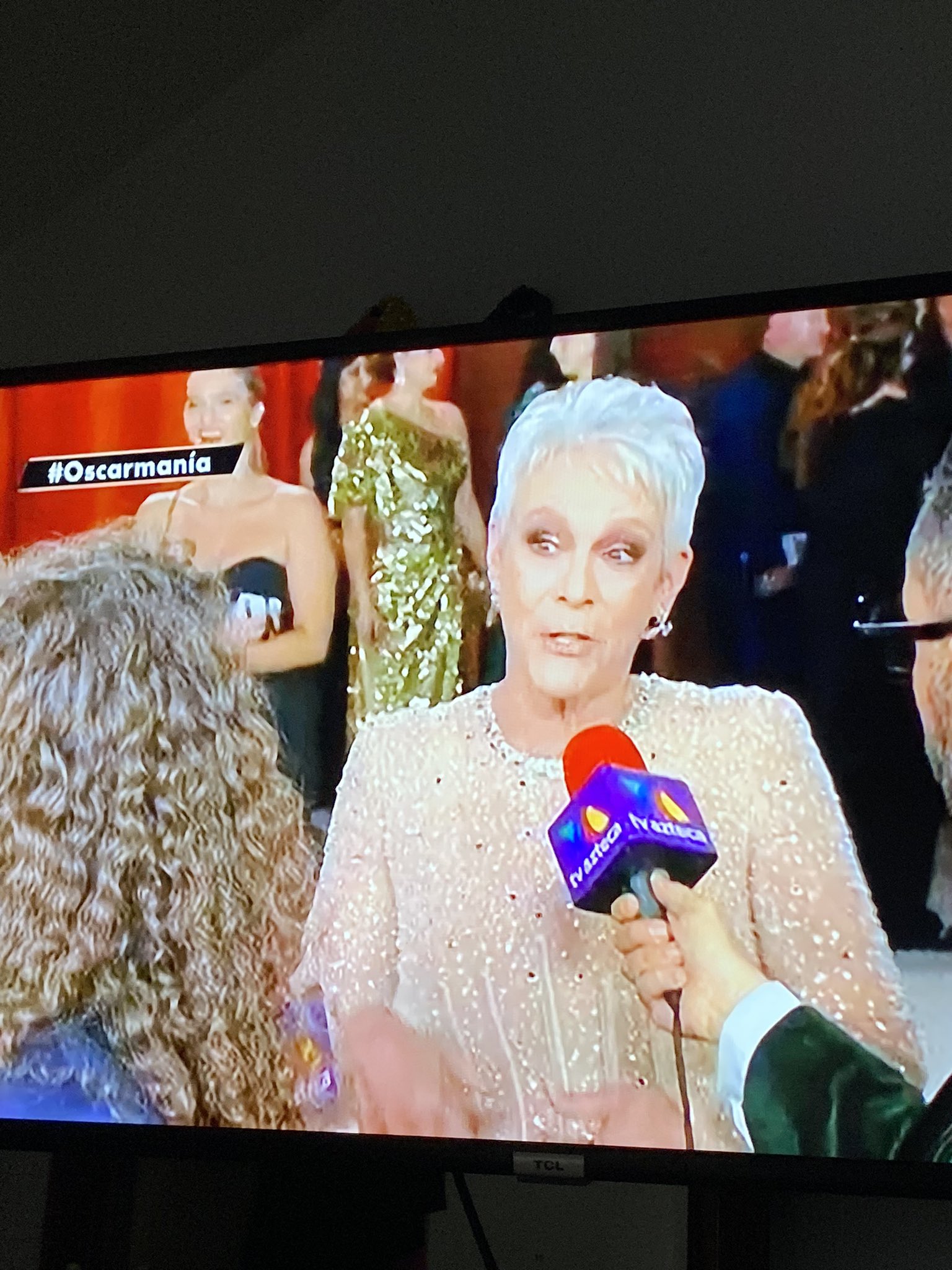 Ivonne 🌠 on Twitter "Jamie Lee Curtis le dijo a Javier Ibarreche que