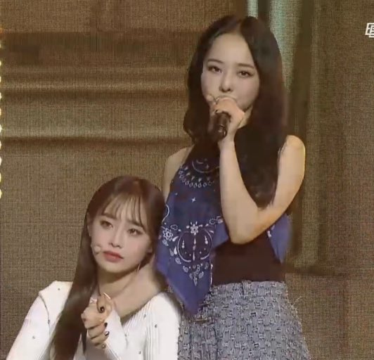 kimhyjs's tweet photo. going to end my life please https://t.co/cOP2ecGHCX