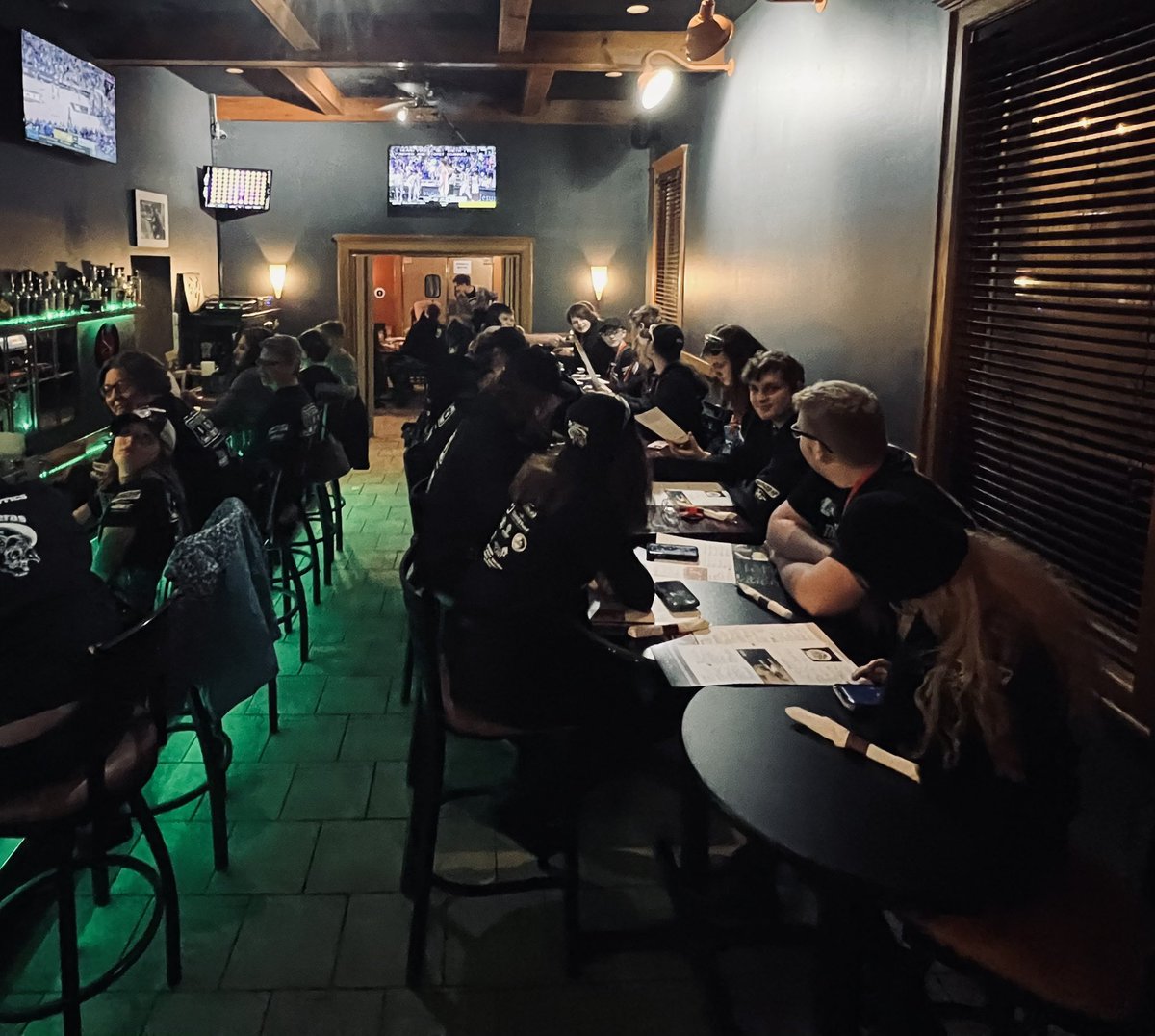 Shoutout to Vinyl Bar and Grill in Downtown Lapeer for accommodating our team last night for dinner after a long few days of competition! 
Food was delicious and service impeccable! Thank you! 🖤 

#downtownlapeer #smallbusiness