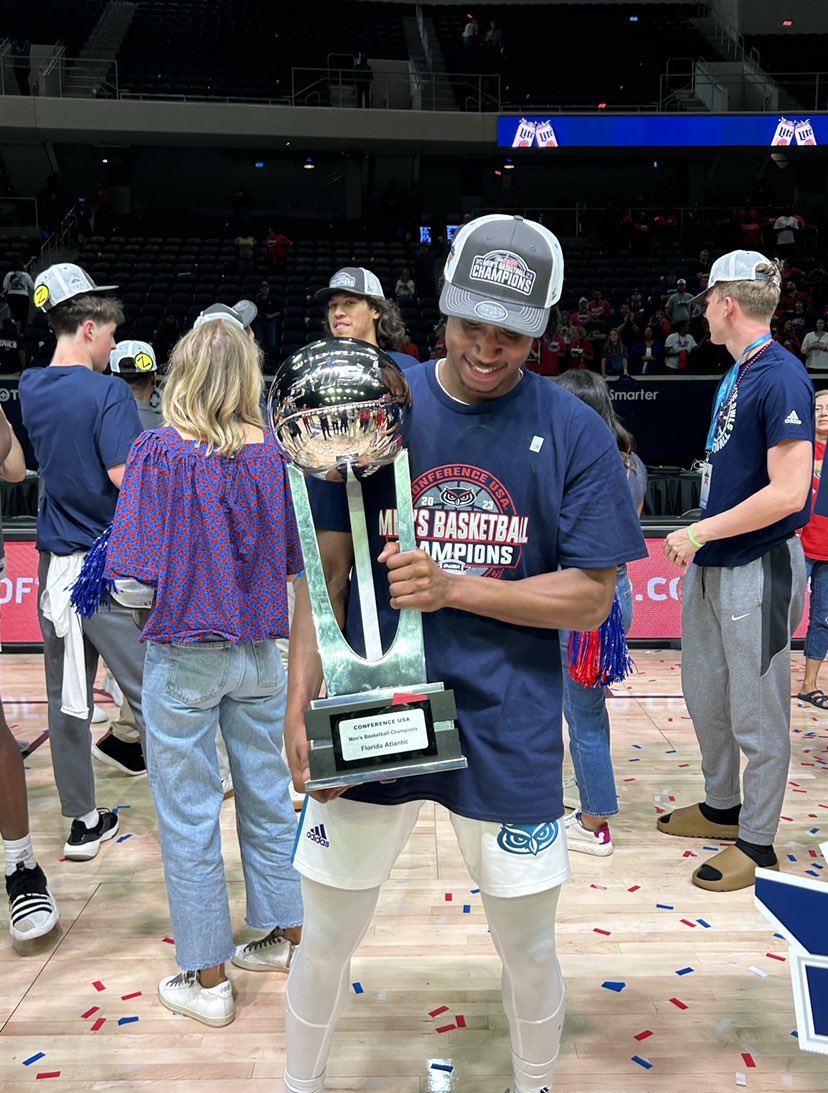 m_ke1135's tweet image. The been knew I was a star. Them people told me I was gifted🏆🏆 #2xChamp