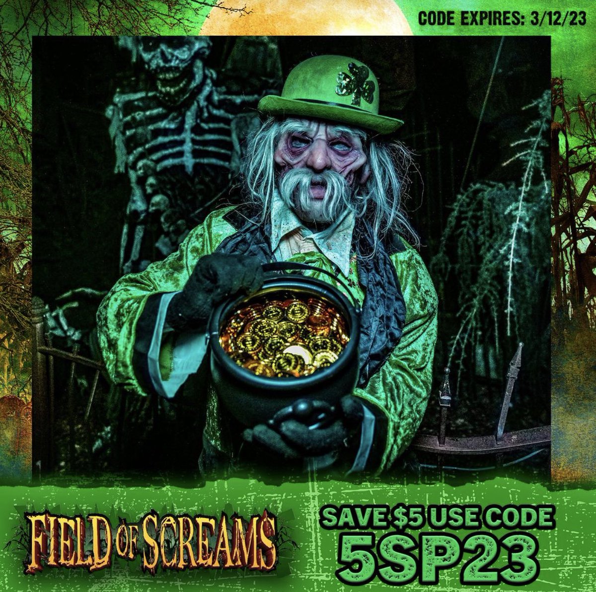 There's just a few hours  LEFT to save $5 on a Regular or VIP Fright Pass! Use the code below! 📲💔