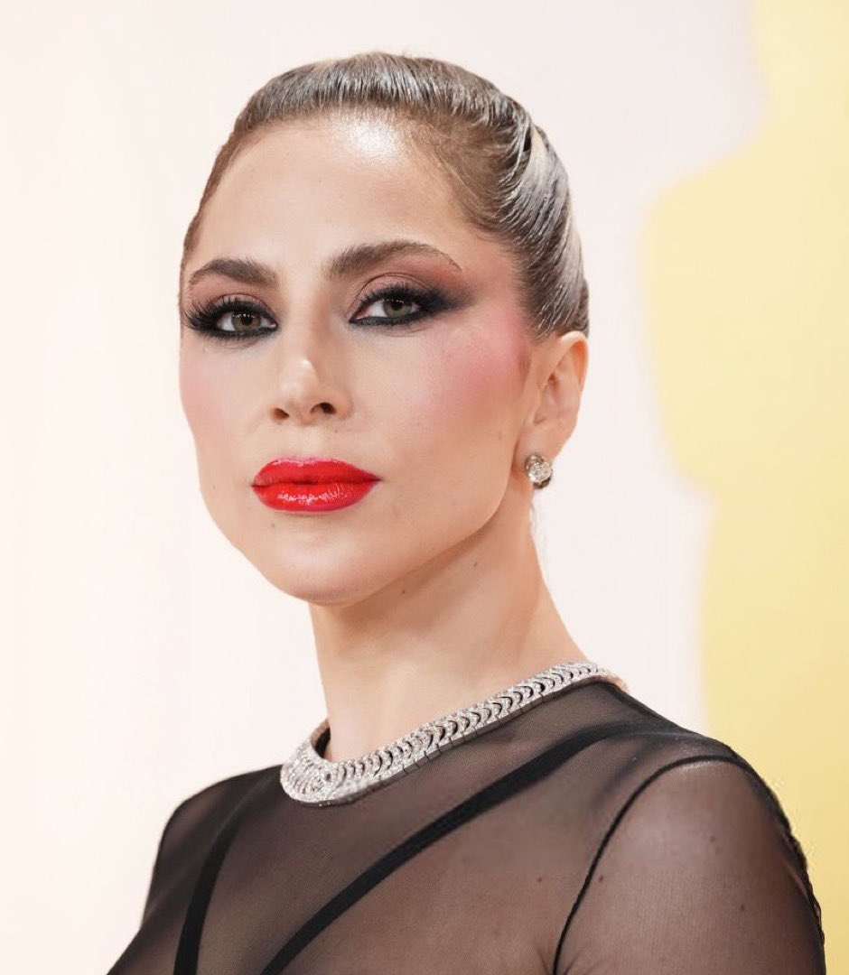prfctgaga's tweet photo. MOTHER IS MOTHERING https://t.co/pqix7MaMnC