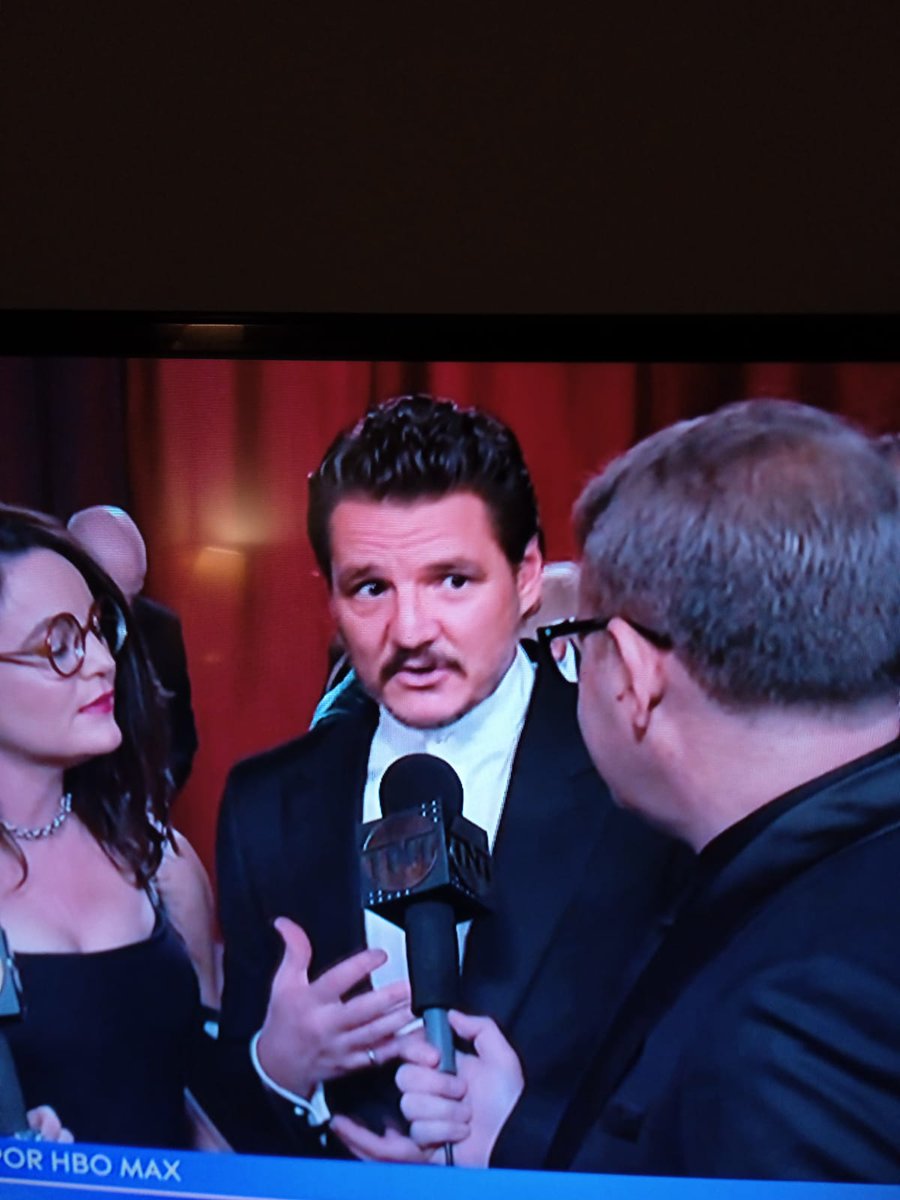 macntina's tweet image. Pedrito en la previa de los Oscar 😍
#Oscars2023 
#LastOfUsHBO 
#pascalispunk