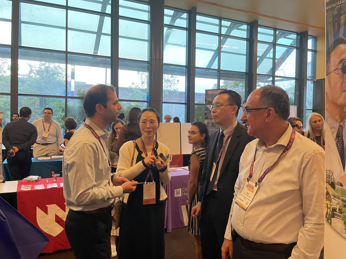 DeviVijay3's tweet photo. It give so much joy to see our past Residents as fellows or faculty #USCAP23
@RoswellParkPath @KhouryThaer @ubpathology https://t.co/52VnhBEud5