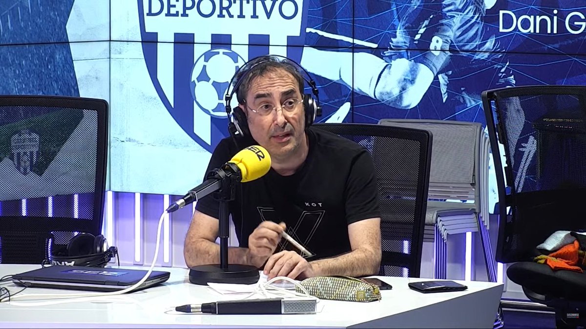 🤷‍♂️"Después de un Real Madrid - Depor una persona me apartó y me quiso meter en una habitación. Me dijo 'solo pido que nos pitéis igual que al Barça"

💢 "Le dije a ver si me estaba gastando una broma. El señor era Florentino Pérez"

💭<a href="/itu_edu/">Eduardo Iturralde</a>, en el <a href="/carrusel/">Carrusel Deportivo</a> Canalla