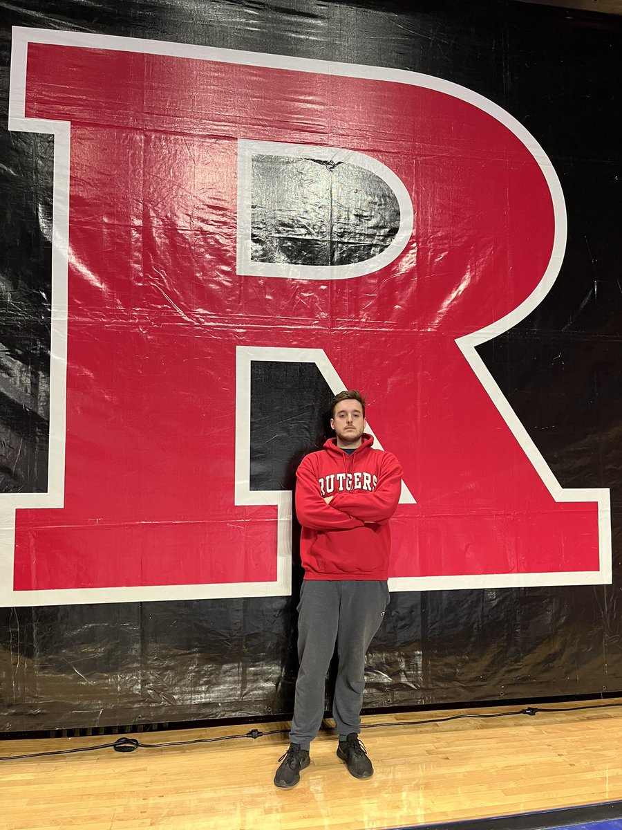 Introducing our Spring 2️⃣3️⃣ interns!

Next up is… 🥁
Daniel Moffler

Class of 2023
Fav sport: Hockey 🏒  NJ Devils fan! 😃
Fav sport to work: Men’s Basketball 🏀